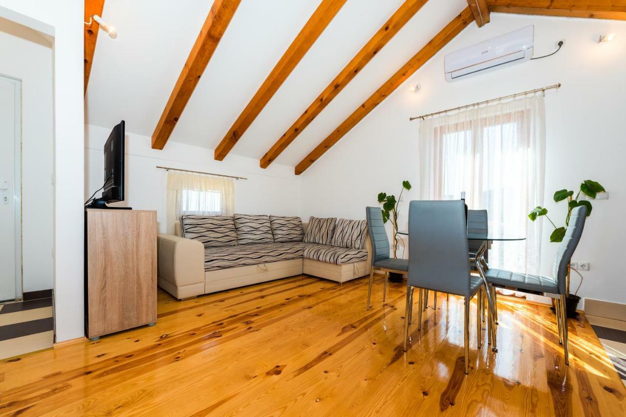 Apartment Bogdanovic Тисно Экстерьер фото
